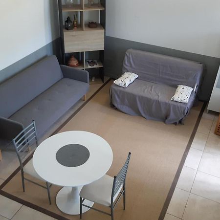 Appartement Petit Loft Face Riviere à Collobrières Extérieur photo