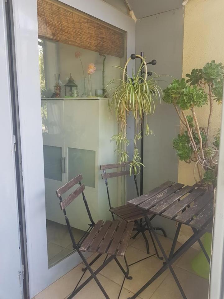 Appartement Petit Loft Face Riviere à Collobrières Extérieur photo