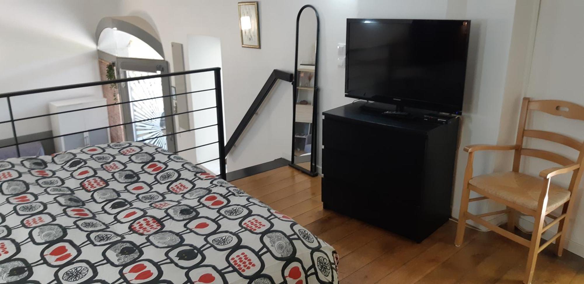 Appartement Petit Loft Face Riviere à Collobrières Extérieur photo